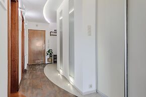 Lumina apart on Sienkiewicza street