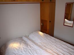 Apartment With Patio Facing Hills