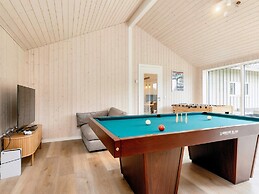 5 Star Holiday Home in Vaeggerlose