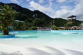 Hidden Valley Mountain and Wavepool Resort