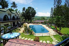 Hidden Valley Mountain and Wavepool Resort