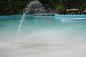 Hidden Valley Mountain and Wavepool Resort