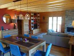 Luxury Chalet With Sauna and Garden