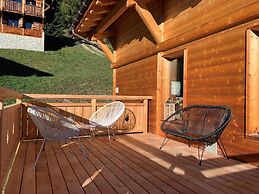 Luxury Chalet With Sauna and Garden