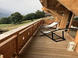 Luxury Chalet With Sauna and Garden