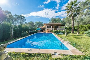 Els Pins - Villa With Private Pool In Crestatx