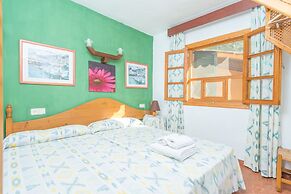 Els Pins - Villa With Private Pool In Crestatx