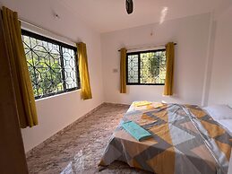 Mango Tree House