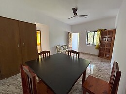Mango Tree House