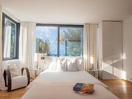 Villa With Multiple Outdoor Terrace