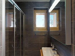 Apartment for Larger Gatherings