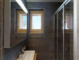 Apartment for Larger Gatherings