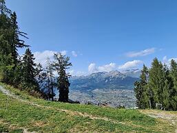 Apartment for Larger Gatherings