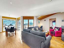Mountain Apartment With Parking