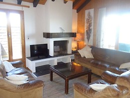 Mountain Apartment With Parking