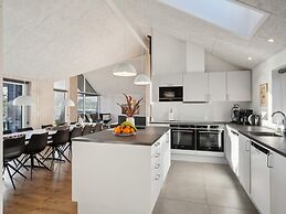 5 Star Holiday Home in Romo