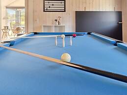 5 Star Holiday Home in Romo