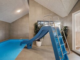 5 Star Holiday Home in Romo