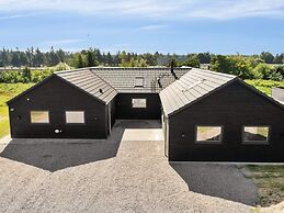 5 Star Holiday Home in Romo