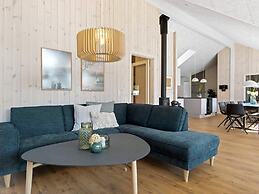 5 Star Holiday Home in Romo