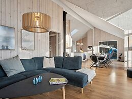 5 Star Holiday Home in Romo