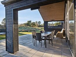 5 Star Holiday Home in Romo