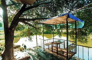 Trang An River Mountain Ecolodge