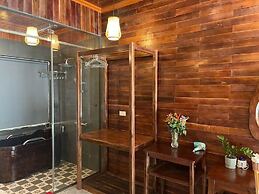 Trang An River Mountain Ecolodge