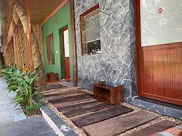 Trang An River Mountain Ecolodge