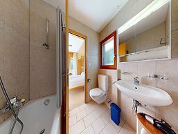 Stunning Apartment With Valley and Mountains