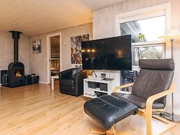 4 Star Holiday Home in Vaeggerlose