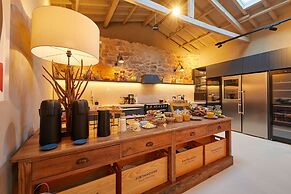 THE PINTA Boutique Hotel