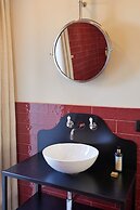 THE PINTA Boutique Hotel