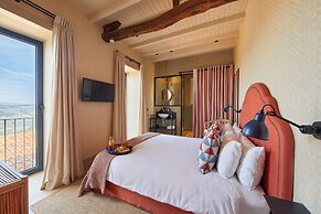 THE PINTA Boutique Hotel