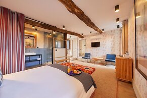 THE PINTA Boutique Hotel