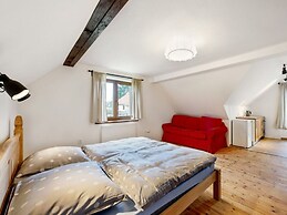 Charming Villa With Internet
