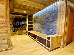 Graceful Apartment Amidst of Mountains