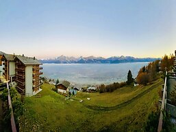 Graceful Apartment Amidst of Mountains
