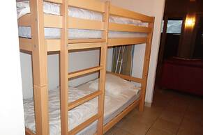 Hilltop Apartment With Views