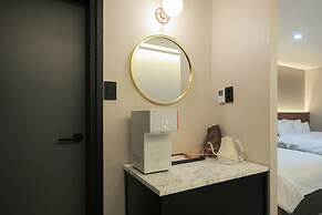 Hwaseong Stay13 Hotel