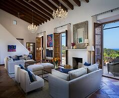 Holiday Home With Spacious Lounge Area