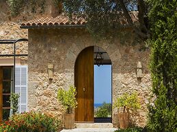Holiday Home With Spacious Lounge Area