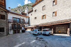 Beautiful Flat In Courmayeur
