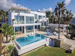 Holiday Home With Complimentary Activities