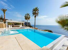 Holiday Home With Complimentary Activities