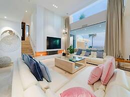 Holiday Home With Complimentary Activities