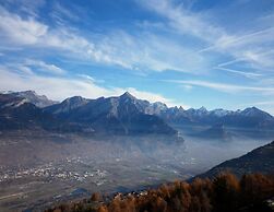 Spacious Chalet Amidst Mountains