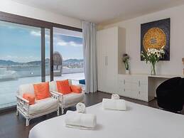 Villa in Cap Martinet