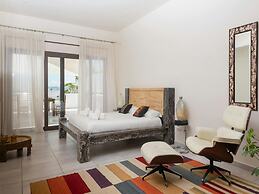 Villa in Cap Martinet