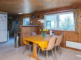 6 Person Holiday Home in Oster Assels